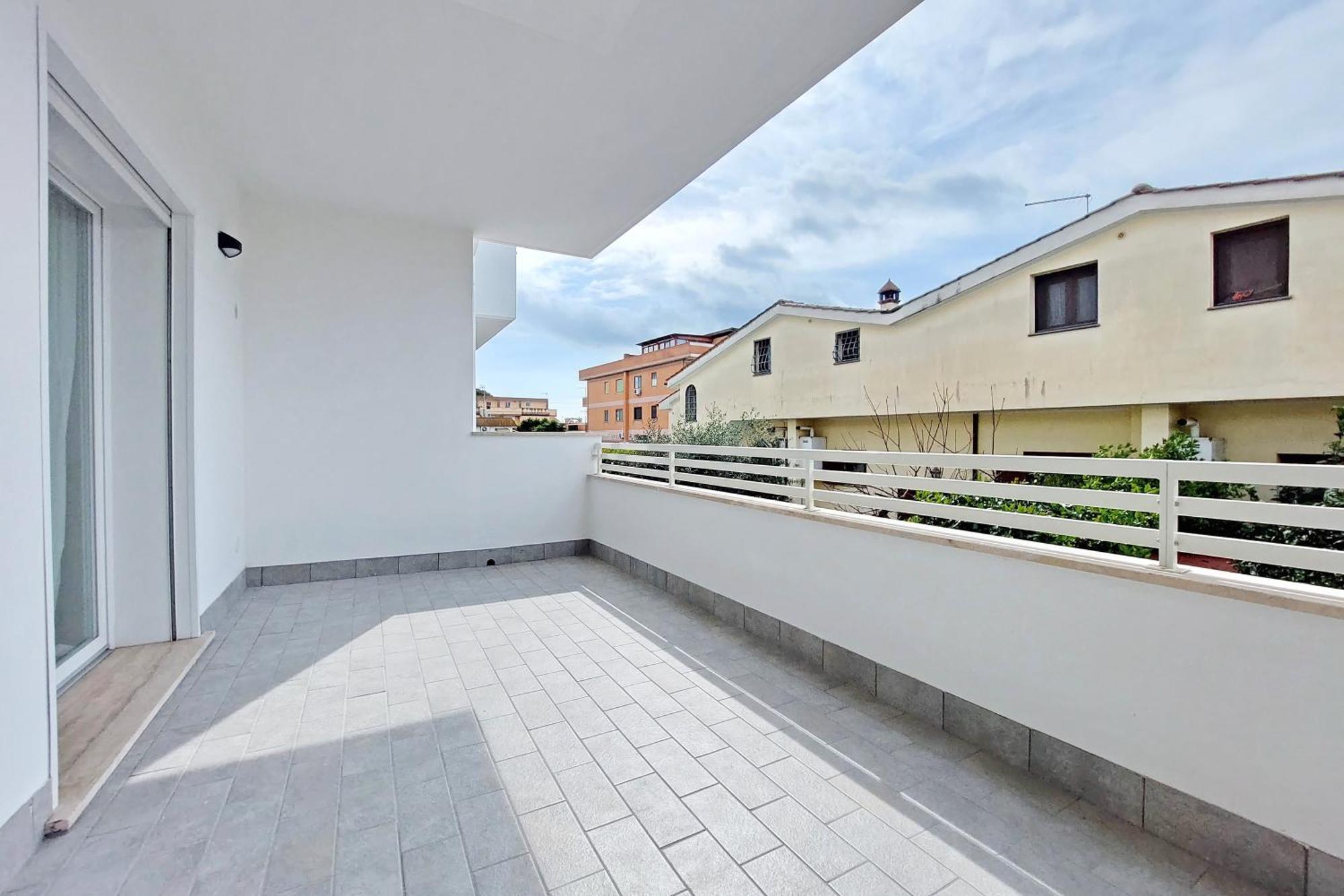 Andrea Home- Collegato A Roma E Aeroporto 피우미치노 외부 사진