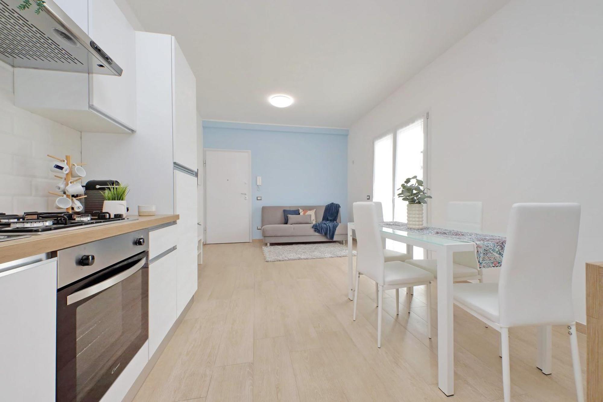Andrea Home- Collegato A Roma E Aeroporto 피우미치노 외부 사진